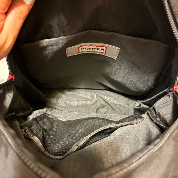 Hunter Black Backpack - Picture 4 of 7